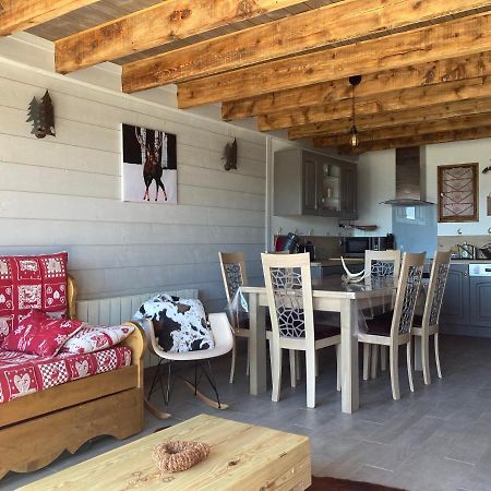 Chalet Cosy Renove Avec Vue Sur Le Lac Les Angles  Kültér fotó